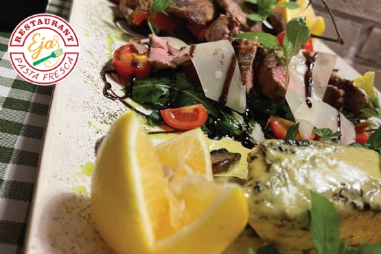 Restaurant EJA, Rizoto Pana pule tartuf, Rizoto Kungull karkalec shafran, Rizoto Salmon pomodorini bajame, Rizoto Fleks pancete grogonxola